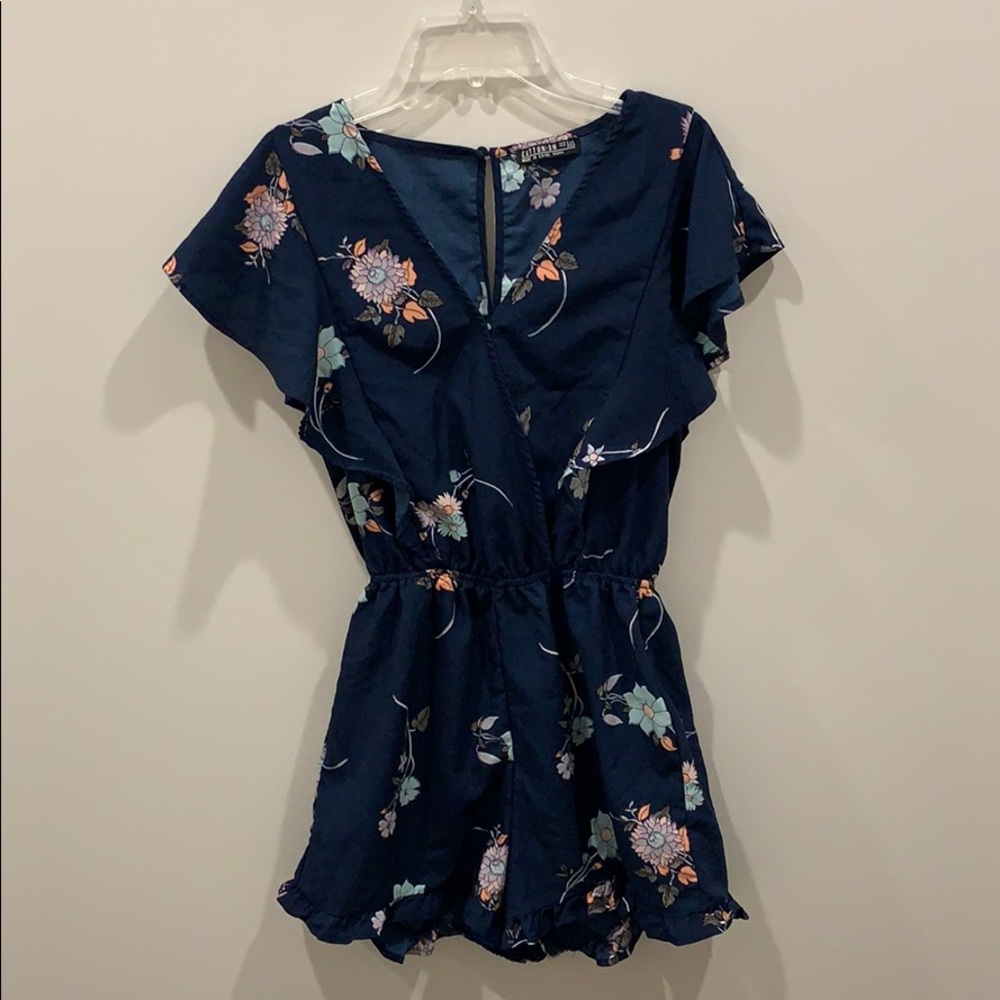 ⭐️Cotton On Navy Floral Romper⭐️